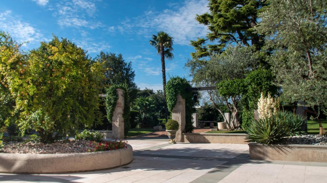 Castello Belvedere Aparthotel 2*
