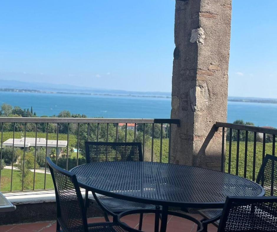 Castello Belvedere Aparthotel 2*