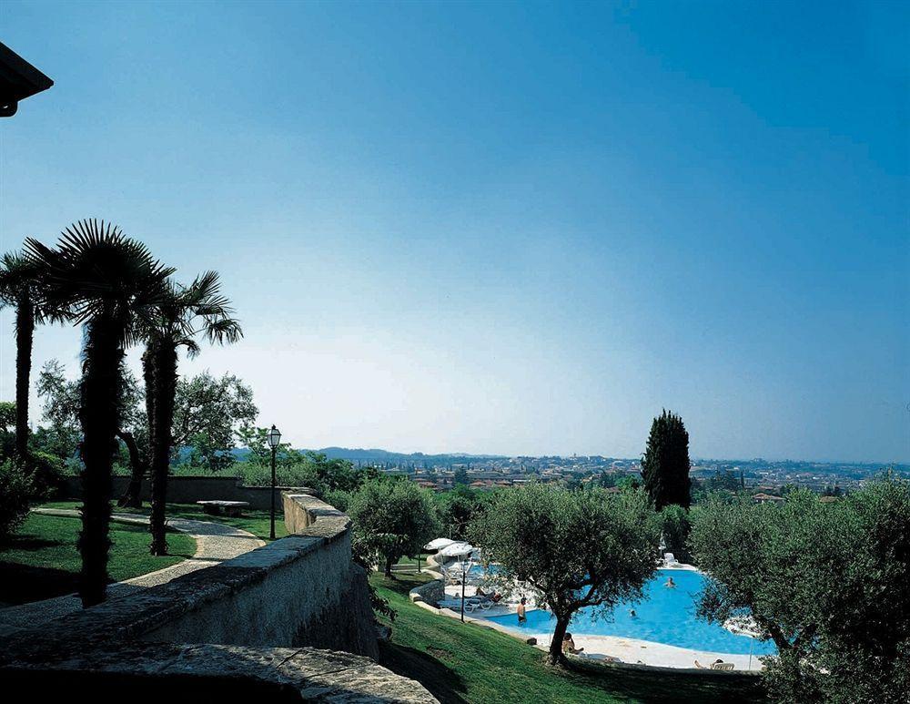 Castello Belvedere Aparthotel Desenzano del Garda